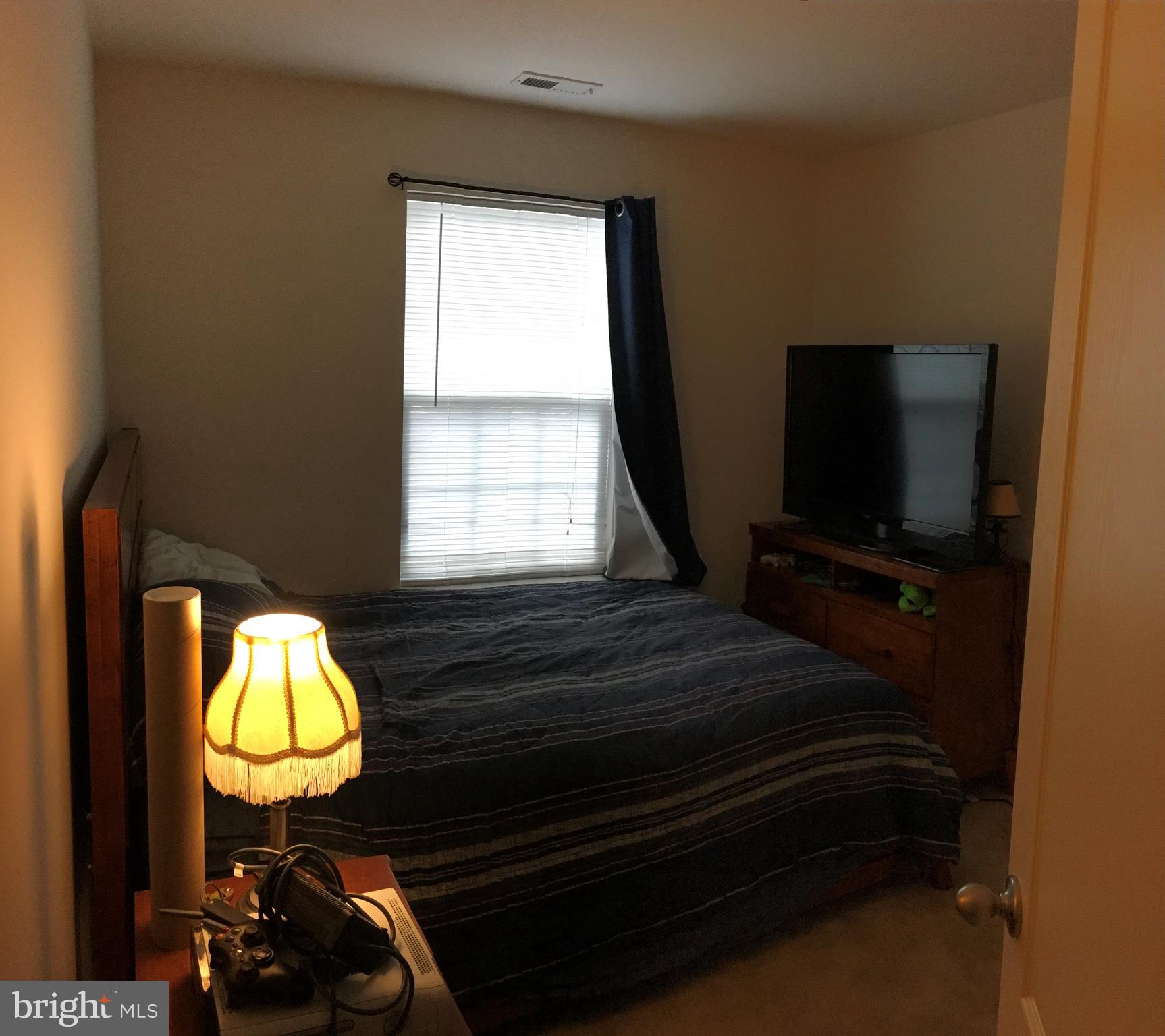 12948 Yellow Jacket Road Hagerstown, MD 21740 - Photo 27 of 29 Bedroom