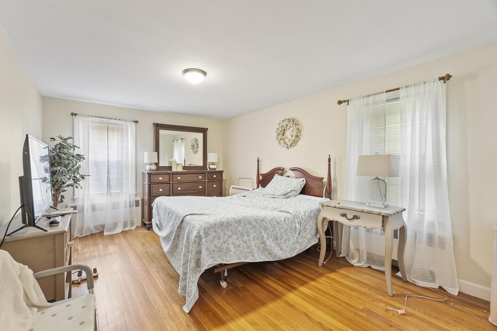 11 Whitla Drive Worcester, MA 01604 - Photo 16 of 32