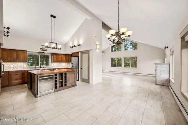 $1,385,000 | 2885 East Point Hayden Drive, Hayden Lake, ID 83835