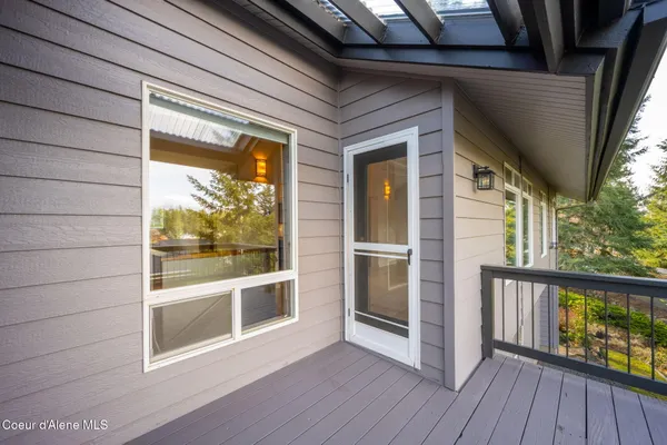 $1,385,000 | 2885 East Point Hayden Drive, Hayden Lake, ID 83835