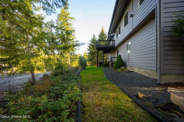 $1,385,000 | 2885 East Point Hayden Drive, Hayden Lake, ID 83835