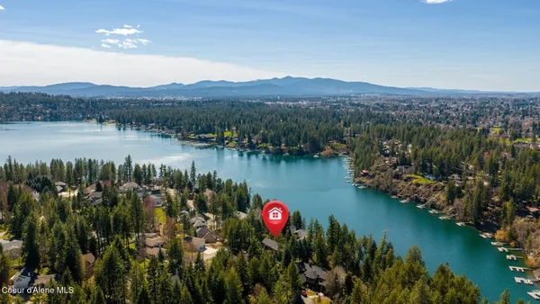 $1,385,000 | 2885 East Point Hayden Drive, Hayden Lake, ID 83835