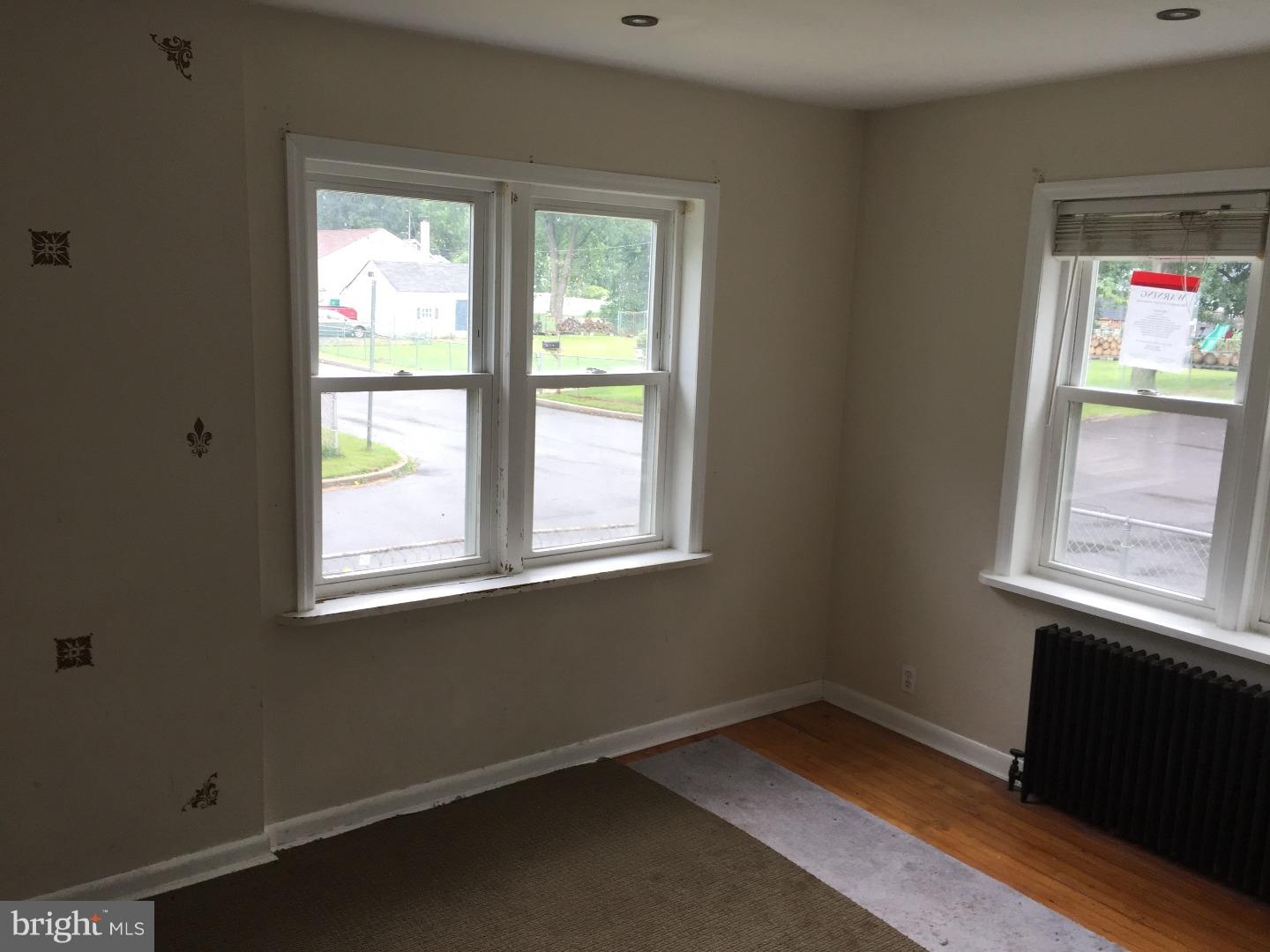 1045 Fourth Avenue Croydon, PA 19021 - Photo 9 of 25 Gallery Image 9