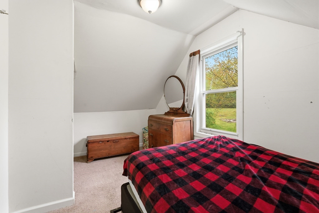 8 Shutesbury Road Amherst, MA 01002 - Photo 26 of 31