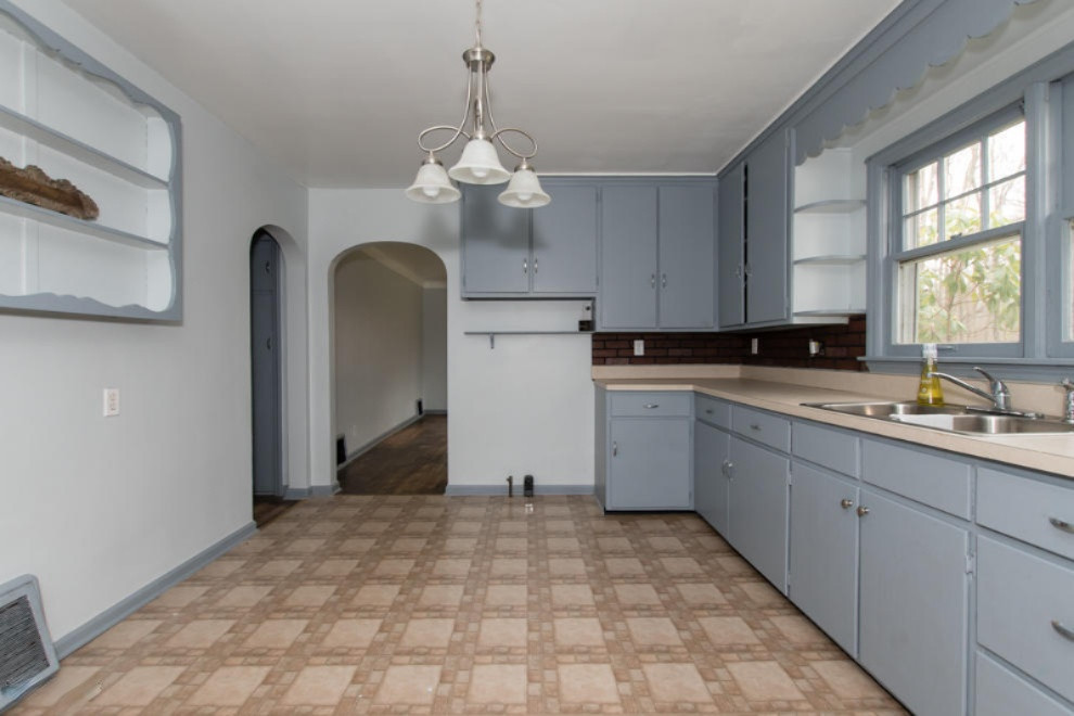 6935 Ravine Road Kalamazoo, MI 49009 - Photo 3 of 17 DSC_5229