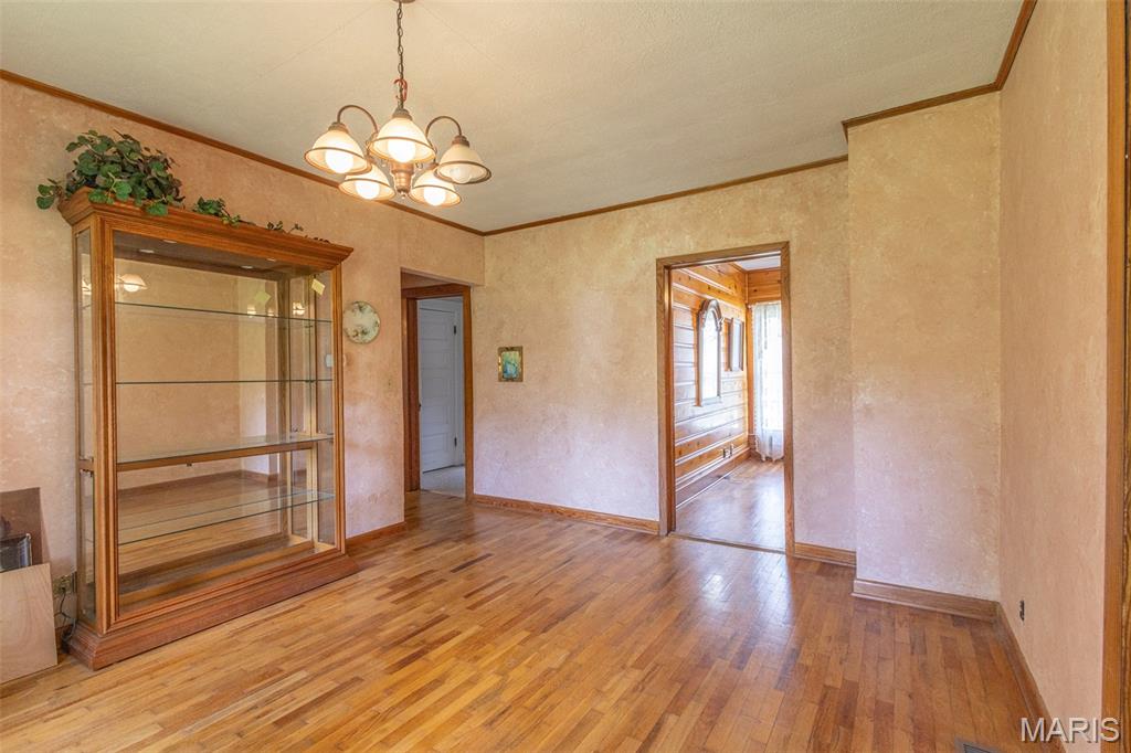 113 Judy Street Perry, MO 63462 - Photo 3 of 30
