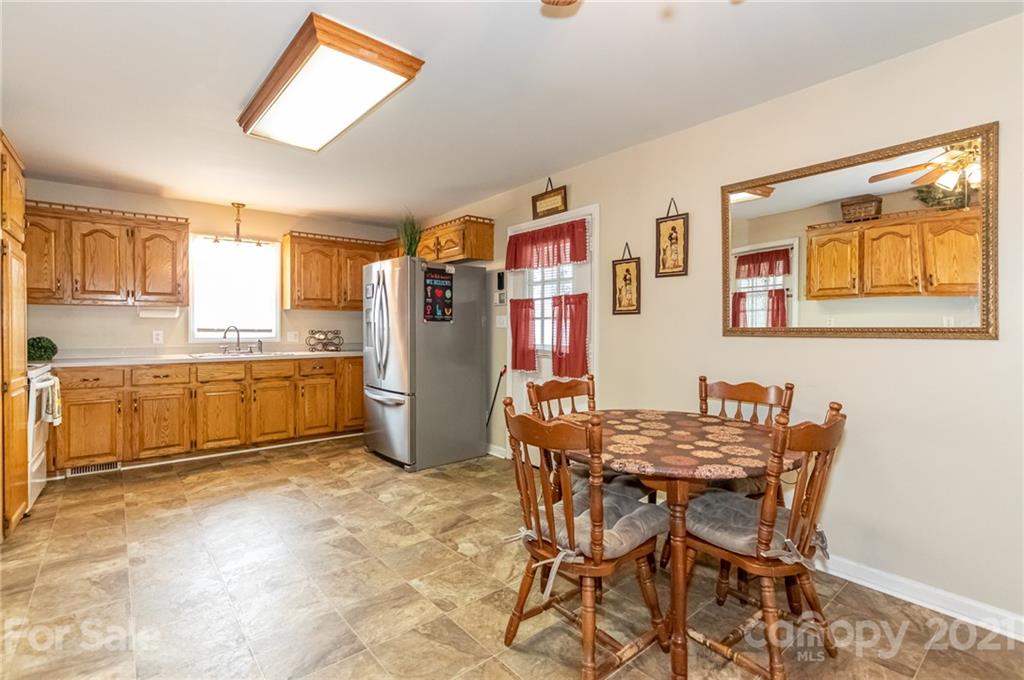 1201 South Myrtle School Road Gastonia, NC 28052 - Photo 17 of 28 Gallery Image 17