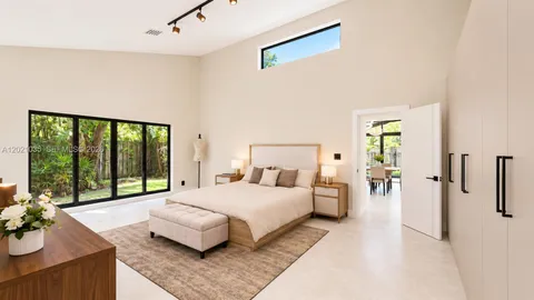 $1,900,000 | 2765 Northeast 35th Drive, Fort Lauderdale, FL 33308