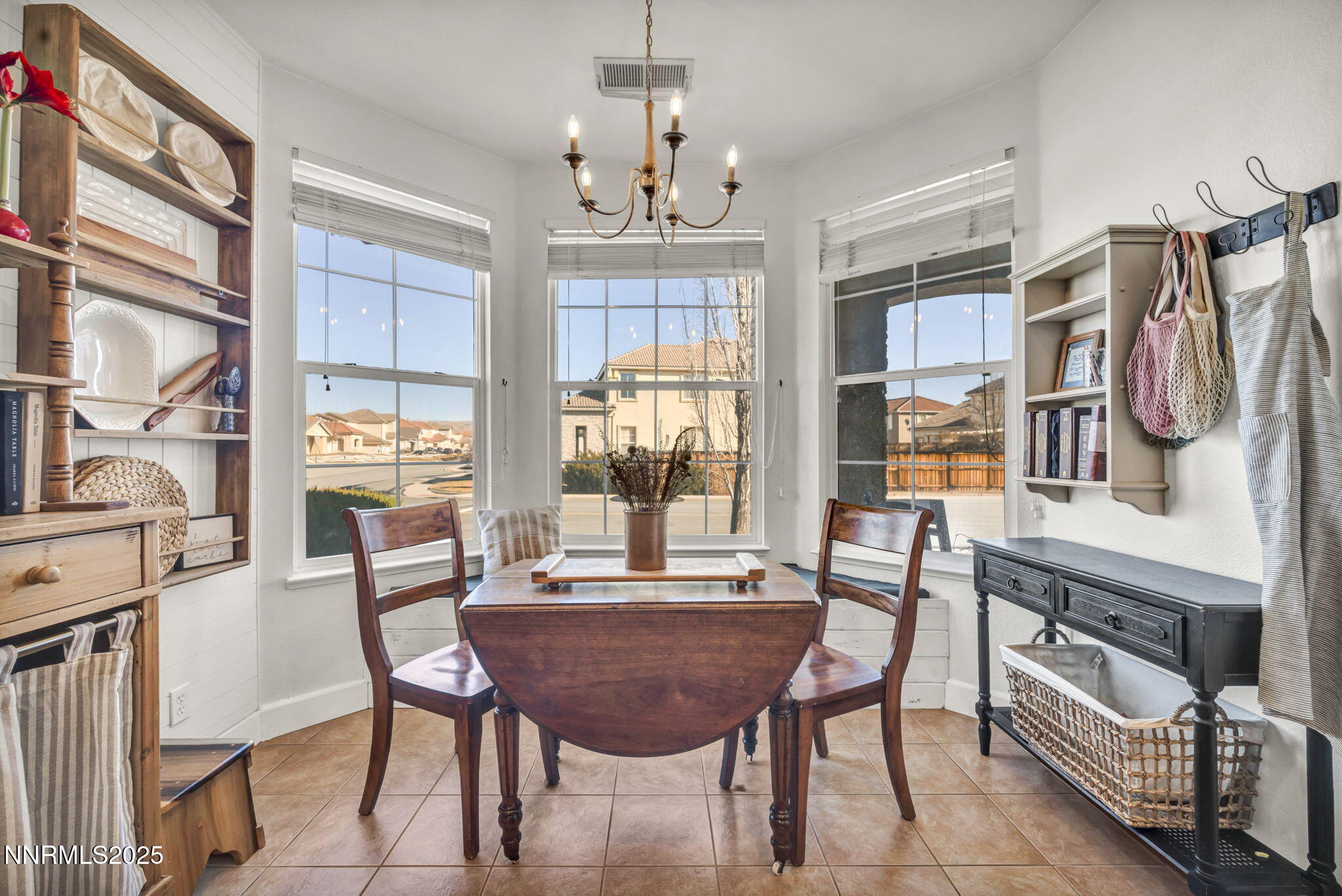 6515 Geranium Way Sparks, NV 89436 - Photo 15 of 39 39-web-or-mls-6515-geranium-way