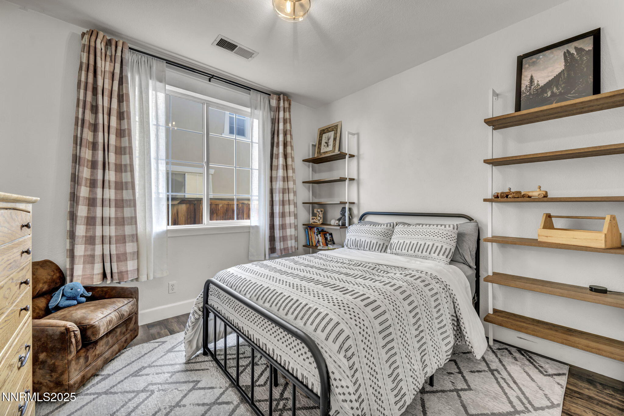 6515 Geranium Way Sparks, NV 89436 - Photo 26 of 39 40-web-or-mls-6515-geranium-way