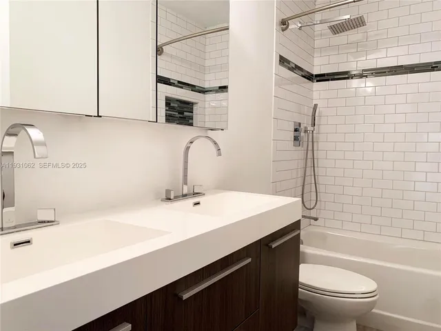 $5,250 | 22832 Marbella Circle, Boca Raton, FL 33433