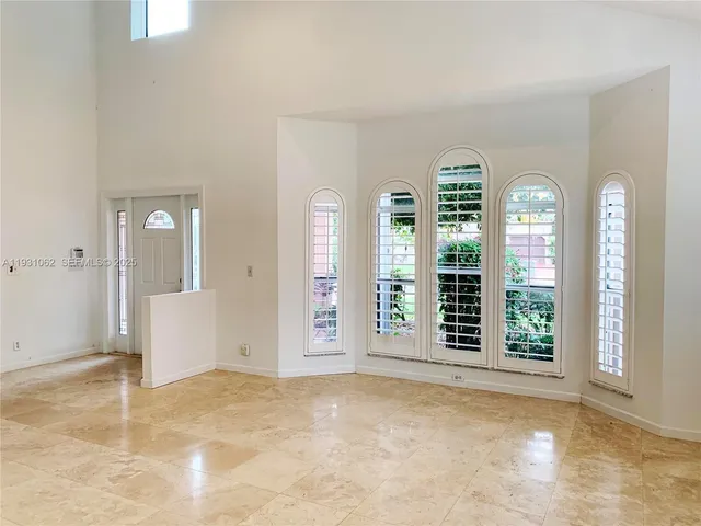 $5,250 | 22832 Marbella Circle, Boca Raton, FL 33433