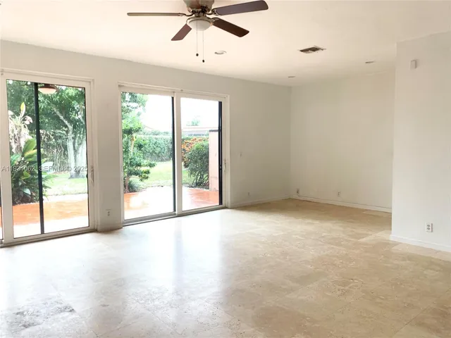 $5,250 | 22832 Marbella Circle, Boca Raton, FL 33433