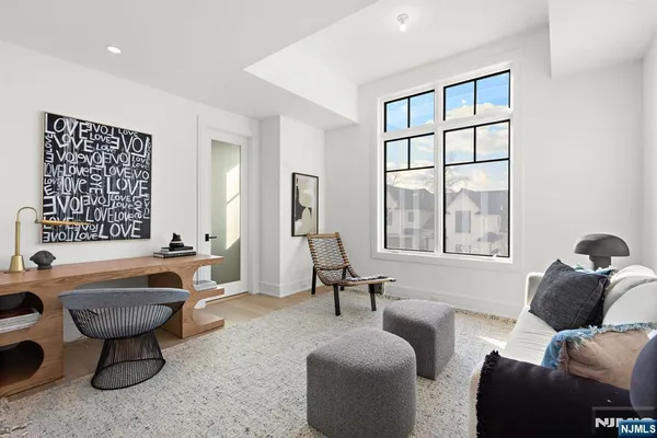 $2,285,000 | 2 Stonebridge Court, Denville, NJ 07834