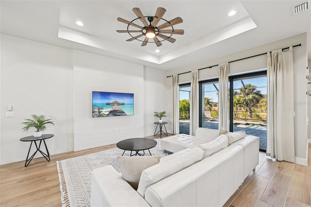 242 Fairway Road Rotonda West, FL 33947 - Photo 14 of 54 Gallery Image 14