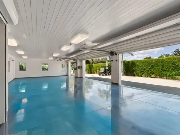 $6,895,000 | 1511 South Riverside Drive, New Smyrna Beach, FL 32168