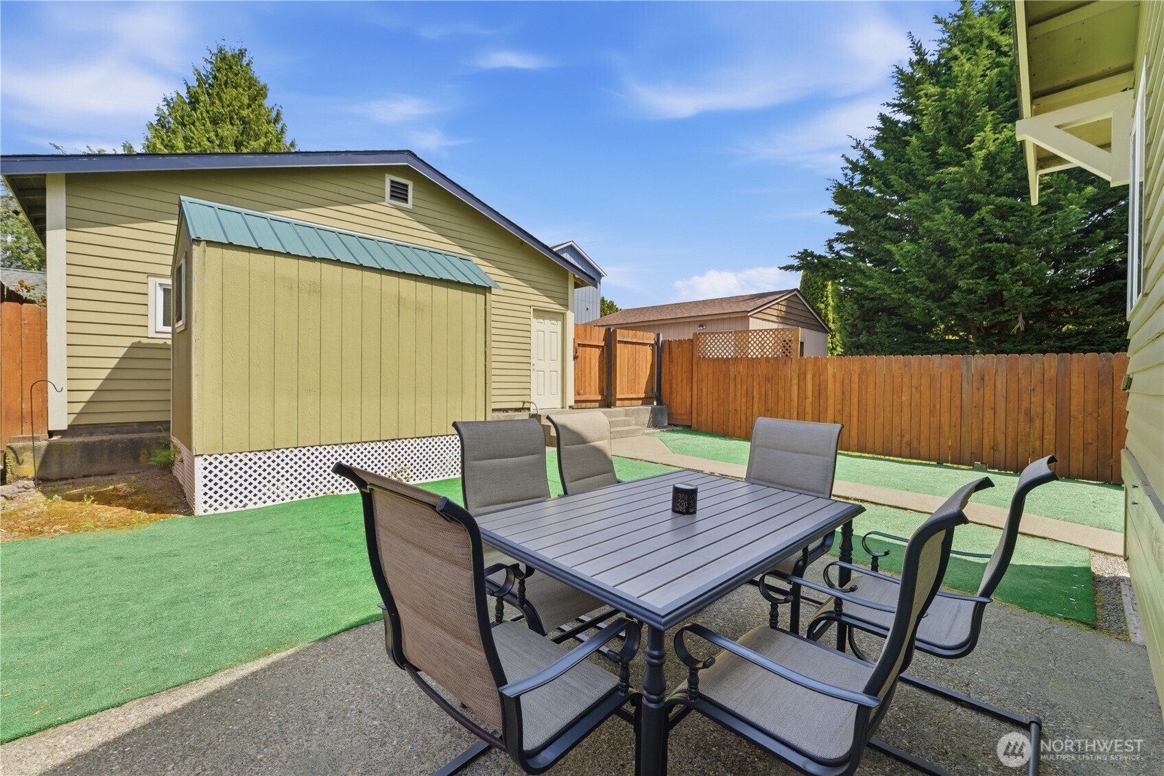 710 North 68th Street Seattle, WA 98103 - Photo 24 of 36 Gallery Image 24