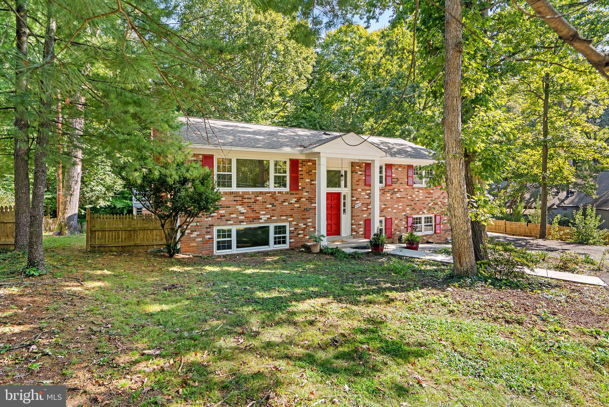 6569 Braddock Road Alexandria, VA 22312 - Photo 1 of 54 Gallery Image 1
