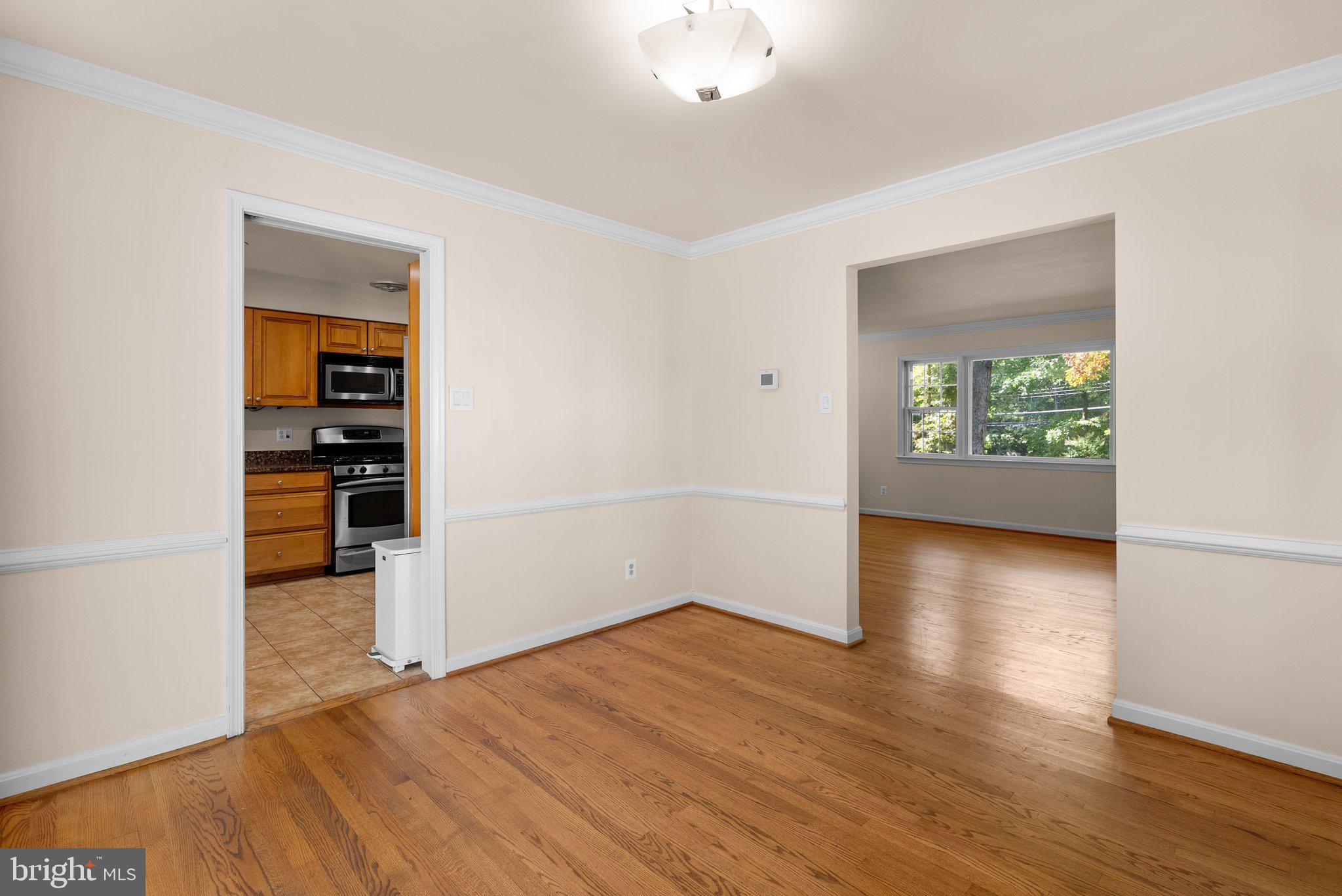 6569 Braddock Road Alexandria, VA 22312 - Photo 11 of 54 Gallery Image 11