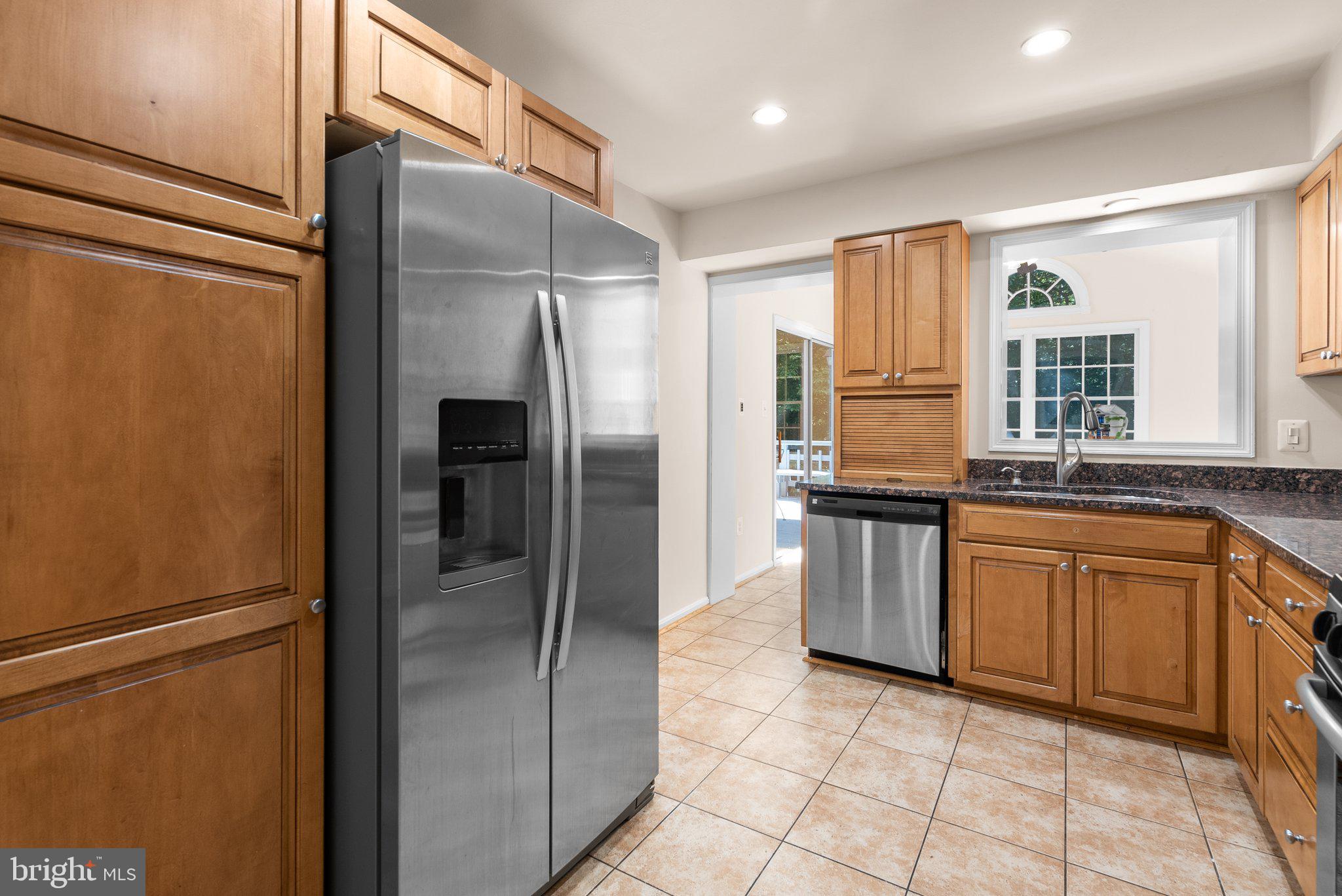 6569 Braddock Road Alexandria, VA 22312 - Photo 14 of 54 Gallery Image 14