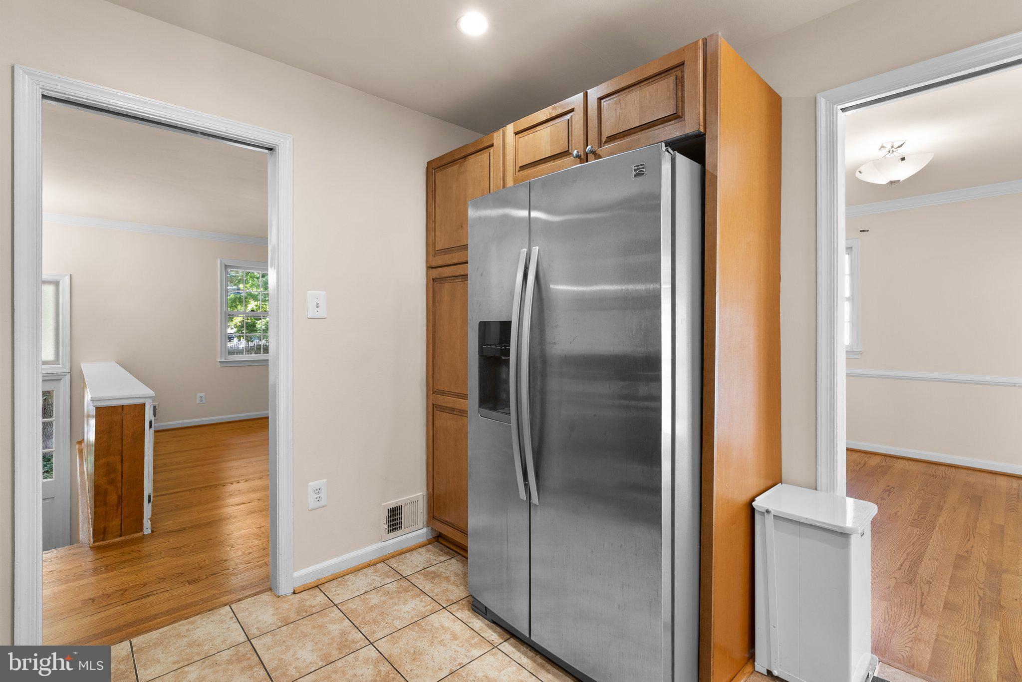 6569 Braddock Road Alexandria, VA 22312 - Photo 16 of 54 Gallery Image 16