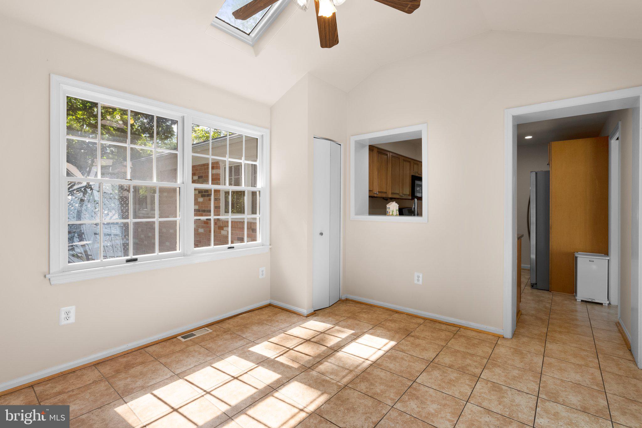 6569 Braddock Road Alexandria, VA 22312 - Photo 18 of 54 Gallery Image 18