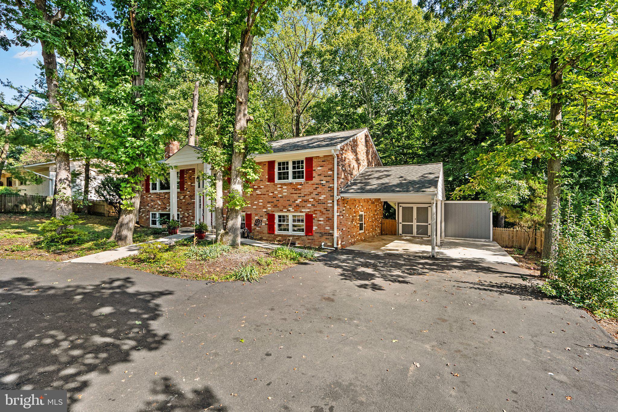 6569 Braddock Road Alexandria, VA 22312 - Photo 3 of 54 Gallery Image 3