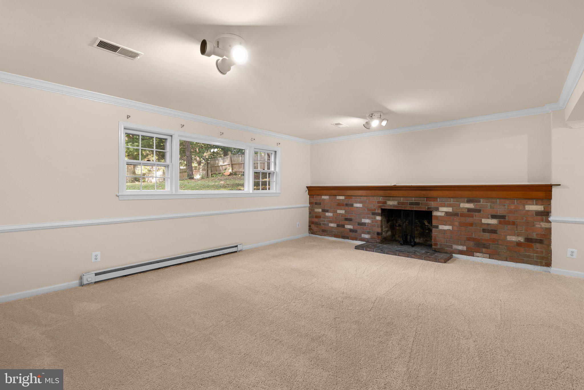 6569 Braddock Road Alexandria, VA 22312 - Photo 33 of 54 Gallery Image 33
