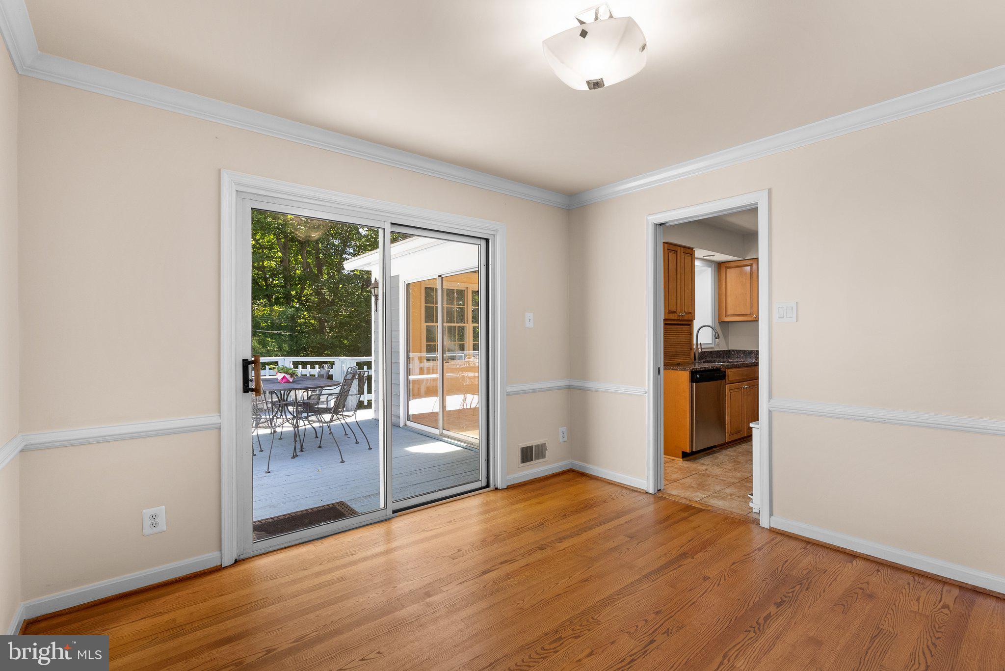 6569 Braddock Road Alexandria, VA 22312 - Photo 10 of 54 Gallery Image 10
