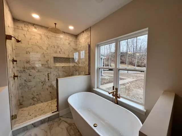 $735,000 | 9935 White Tail Drive, Saline, MI 48176