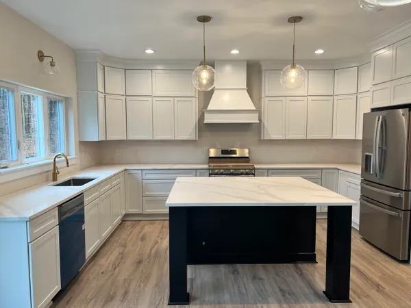 $735,000 | 9935 White Tail Drive, Saline, MI 48176