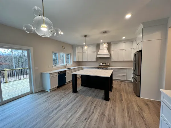 $735,000 | 9935 White Tail Drive, Saline, MI 48176