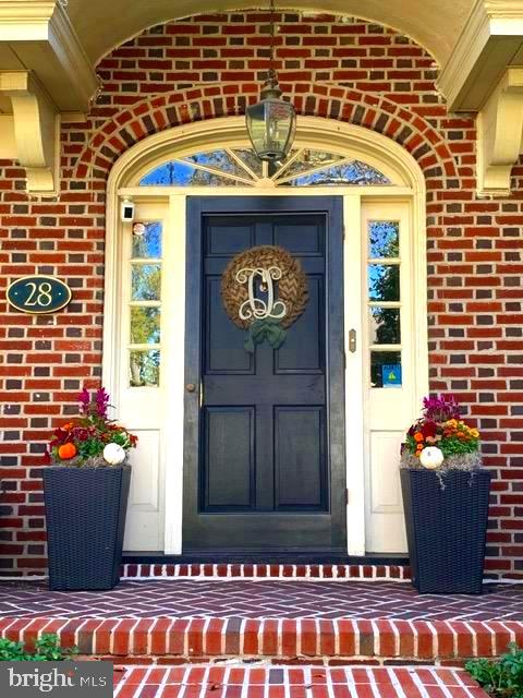 28 Gill Road Haddonfield, NJ 08033 - Photo 31 of 32 Front entrance