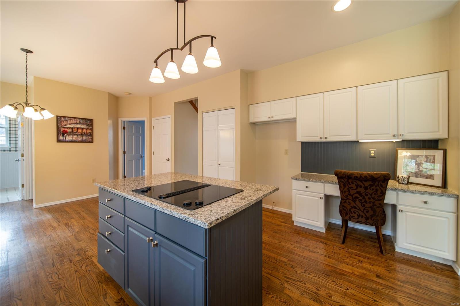 294 Dickens Farm Lane Ballwin, MO 63021 - Photo 12 of 30