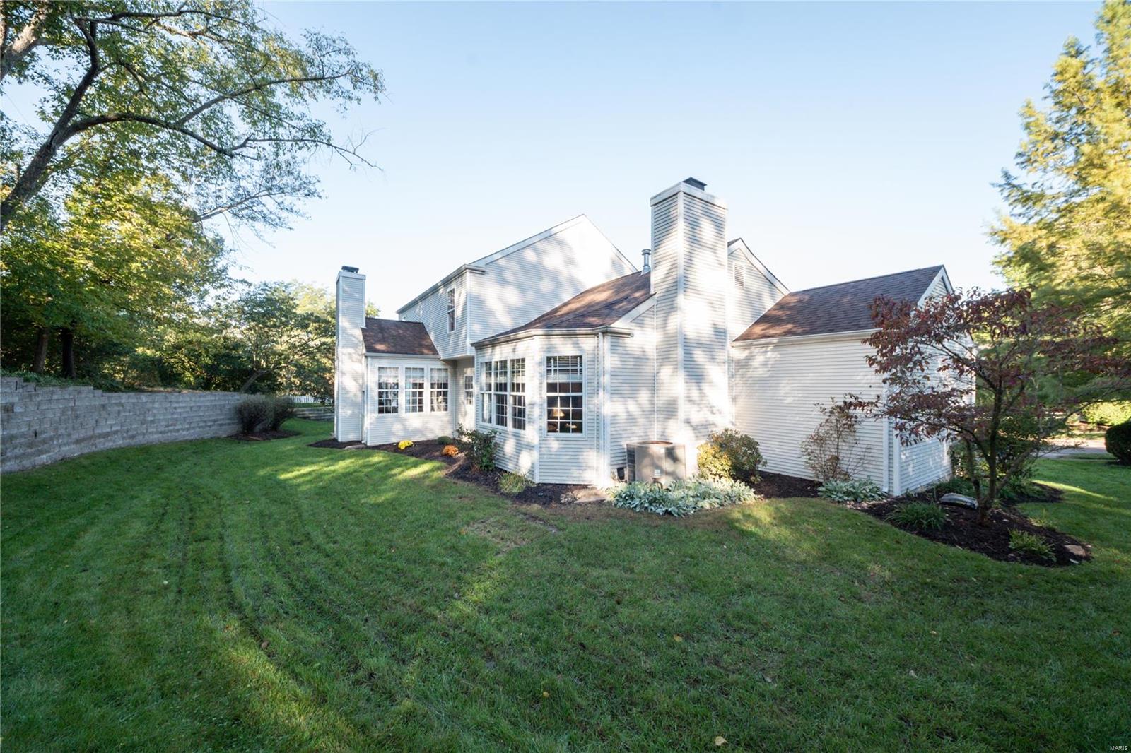 294 Dickens Farm Lane Ballwin, MO 63021 - Photo 26 of 30