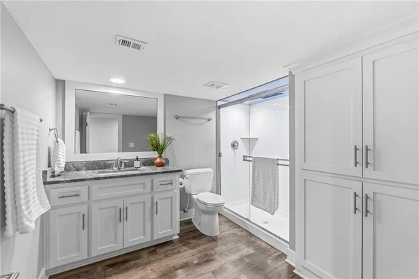 $740,000 | 4224 South White Sands Court, Blue Springs, MO 64015