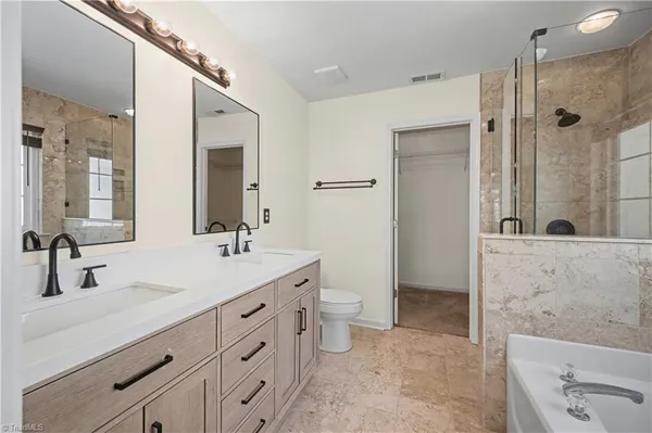 $2,400 | 4715 Lenox Hill Place, Charlotte, NC 28269