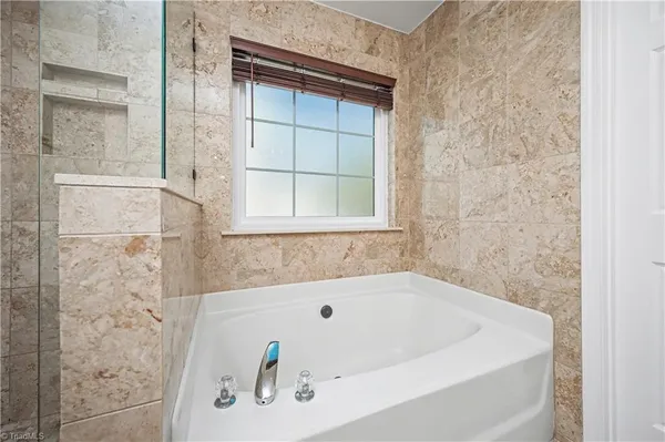 $2,400 | 4715 Lenox Hill Place, Charlotte, NC 28269