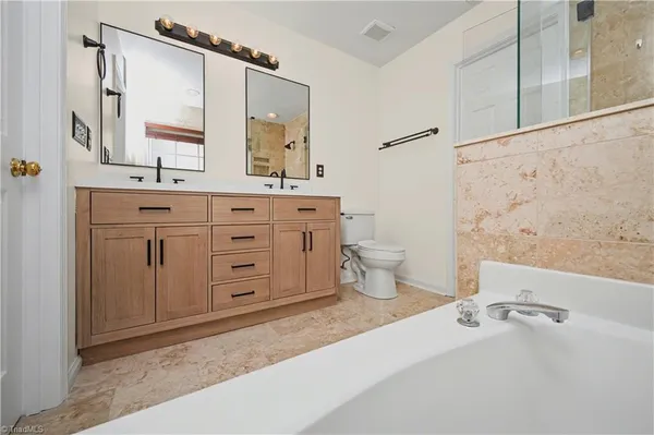 $2,400 | 4715 Lenox Hill Place, Charlotte, NC 28269