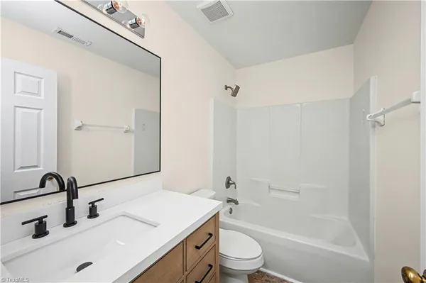 $2,400 | 4715 Lenox Hill Place, Charlotte, NC 28269