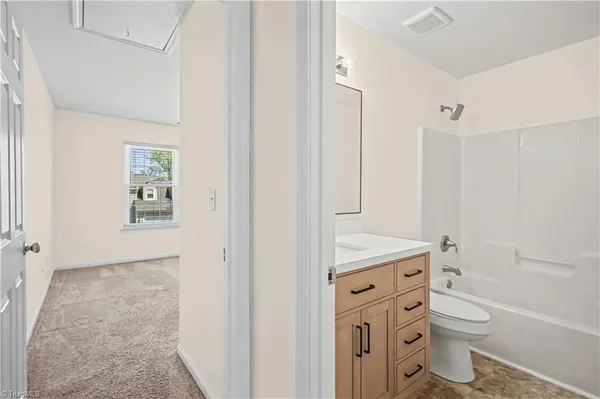 $2,400 | 4715 Lenox Hill Place, Charlotte, NC 28269