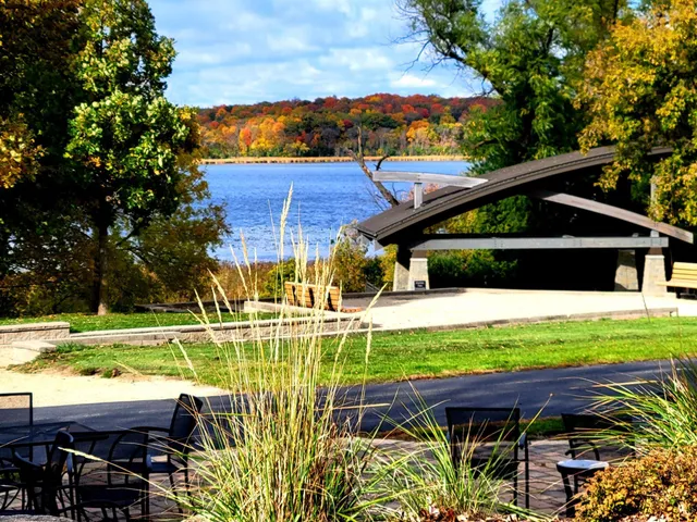 $699,165 | 4707 Obsidian Way, Victoria, MN 55386