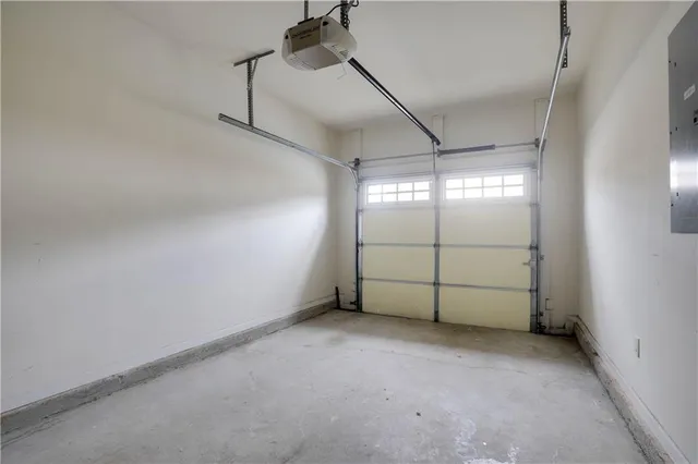 $2,100 | 354 Beynon Terrace, Suwanee, GA 30024