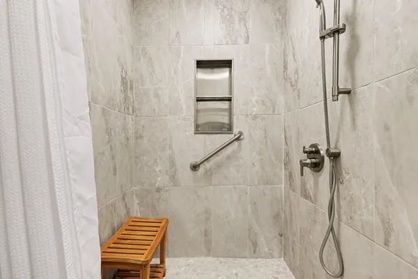 $549,900 | 15120 Carriage Way, Spring Lake, MI 49456