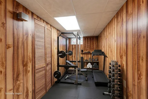 $549,900 | 15120 Carriage Way, Spring Lake, MI 49456