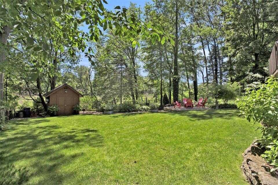 15120 Carriage Way Spring Lake, MI 49456 - Photo 5 of 43 20240609134210565963000000-o