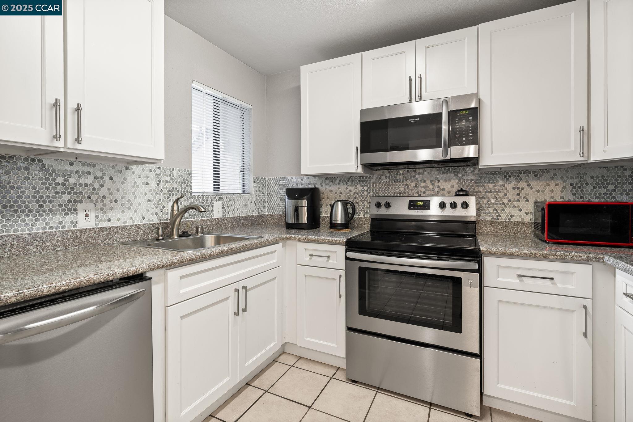 8 Lancaster Circle, Unit 118 Bay Point, CA 94565 - Photo 12 of 29