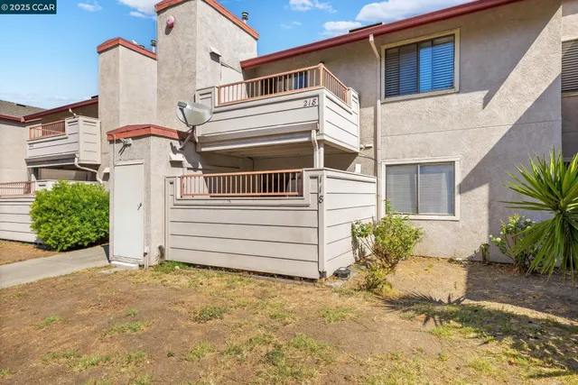 $289,000 | 8 Lancaster Circle, Unit 118, Bay Point, CA 94565