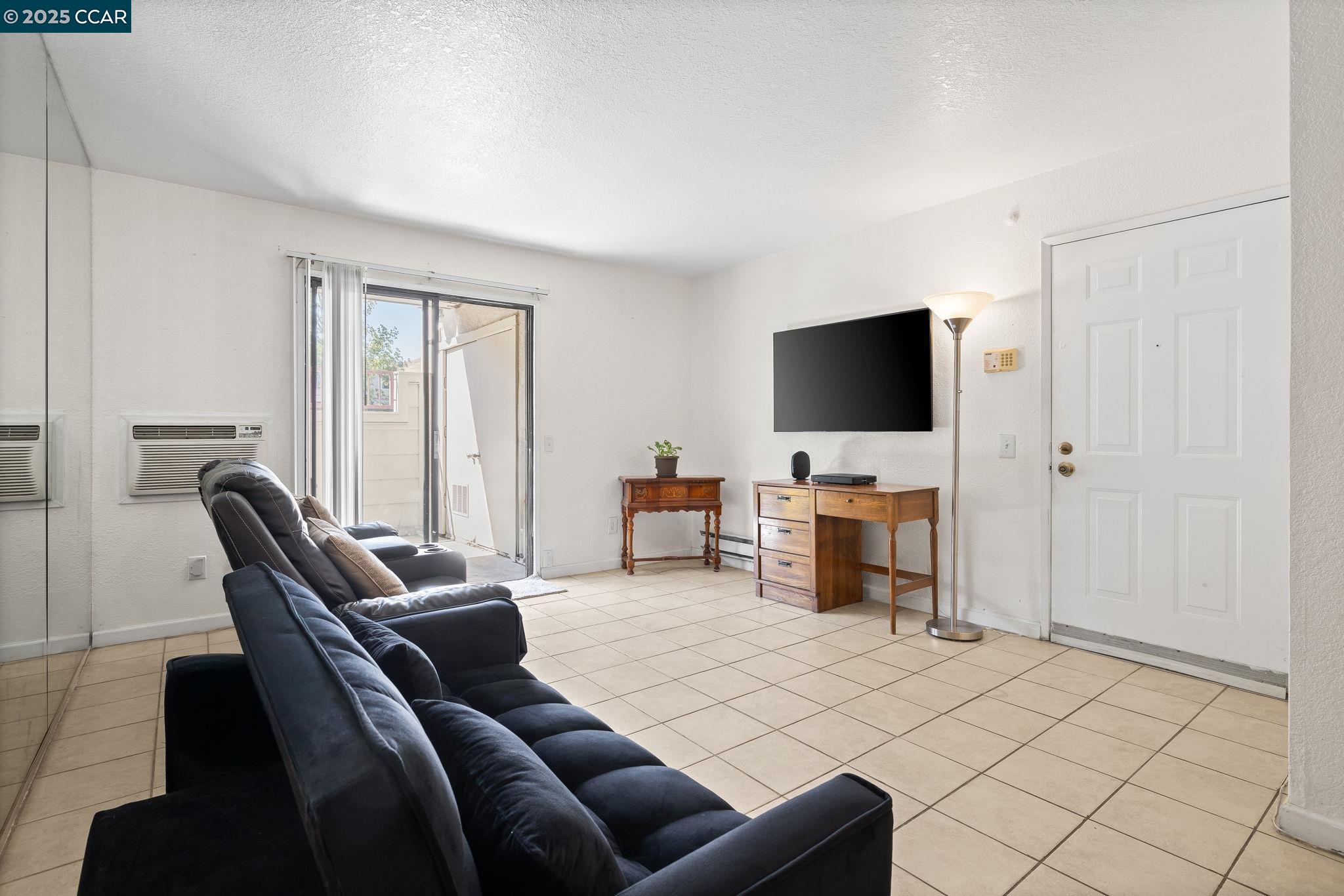 8 Lancaster Circle, Unit 118 Bay Point, CA 94565 - Photo 4 of 29