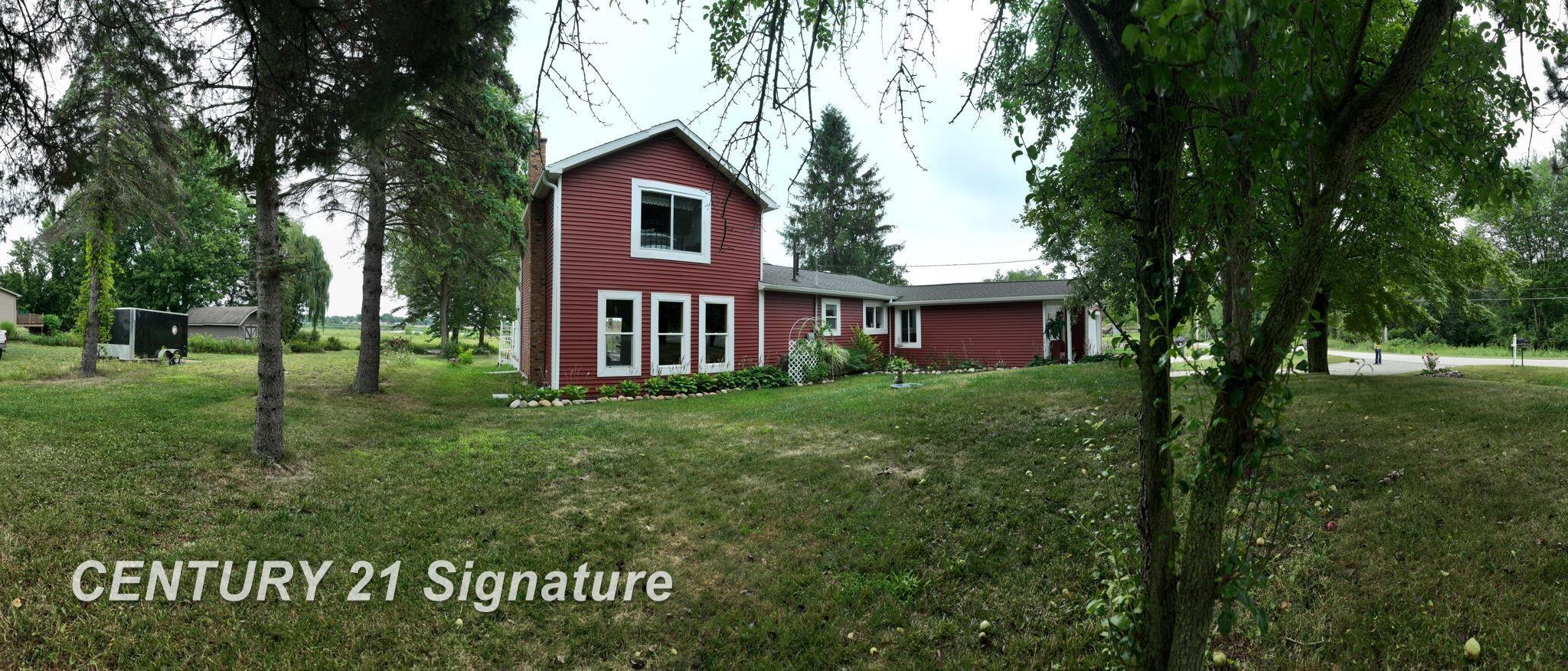 5865 Hunter Road Beaverton, MI 48612 - Photo 3 of 52